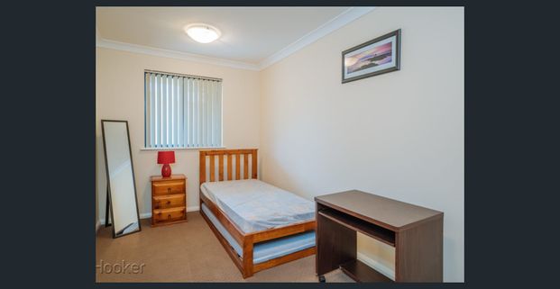 Inner City Lifestyle - Photo 1