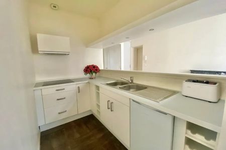 Location Appartement 2 pièces 45m² - Photo 4