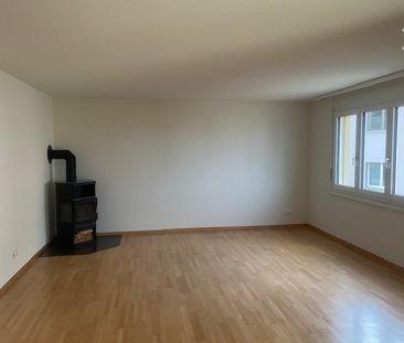 Grosszügige 3½-Zimmer-Wohnung in Winkel Rüti - Foto 1