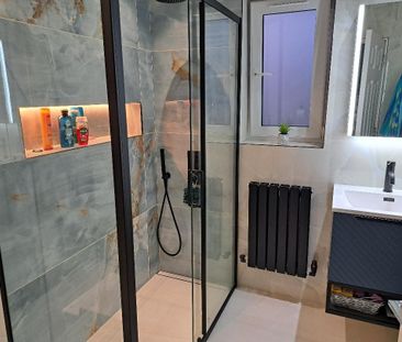 Room in a Shared House, Burgess Road, SO16 - Photo 3