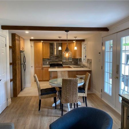 Grand 3 1/2 complètement rénové, bord de l’eau (location à l’année, avec bail) - Photo 3