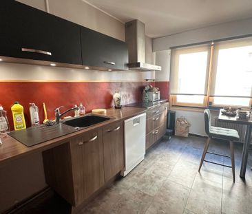 Location Appartement 5 pièces 122m² LIMOGES 87000 - Photo 3