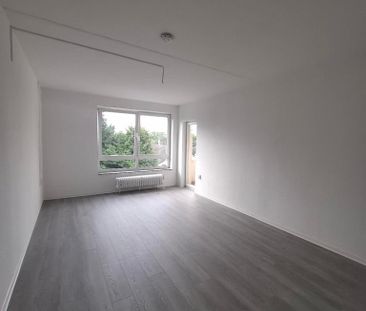 Charmante 3 Zimmer Wohnung mit neu saniertem Bad - Photo 2