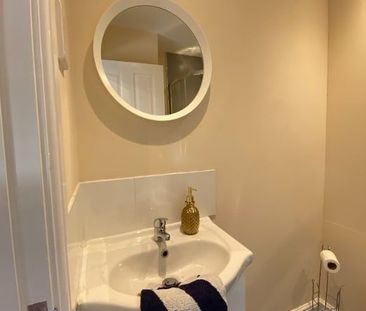 Room in a Shared House, Cromwell Road, SO15 - Photo 6