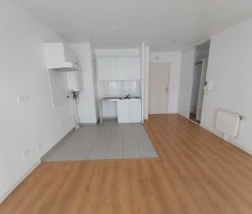 Location Appartement 2 Pièces 39 m² - Photo 4