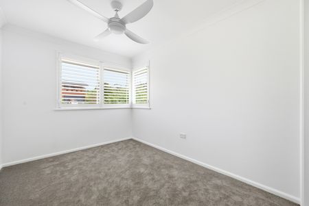 18 Shelly Beach Road, Port Macquarie NSW 2444 - House For Rent | Domain - Photo 2