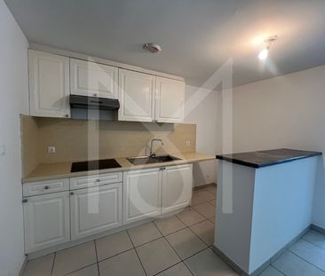 Location Appartement 3 pièces 56m² SEPTEMES LES VALLONS 13240 - Photo 3