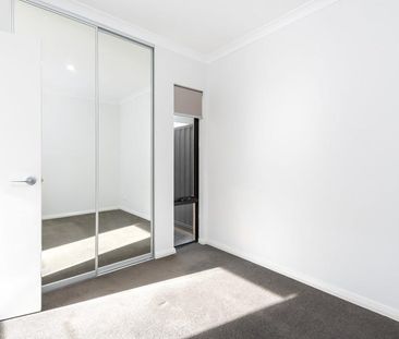 18 Nirvana Way - Photo 1