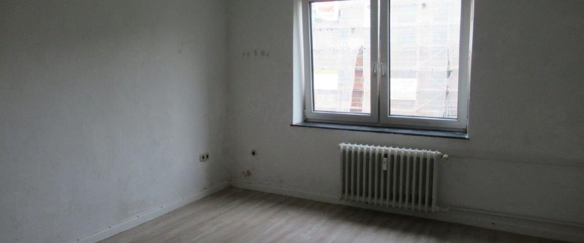 2-ZW mit Balkon am Ziegelteich 35 in Kiel zu vermieten! OTTO STÖBEN GmbH - Foto 1