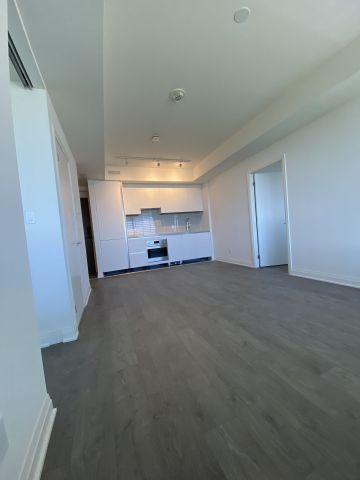 For Lease - 4015 The Exchange N/A Unit# 4001, Mississauga, Ontario - Photo 3