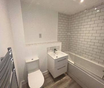 1 bedroom flat to rent - Photo 6