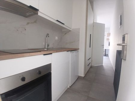 Studio/Γκαρσονιέρα για ενοικίαση Άγιος Γεράσιμος (Πάτρα) - Photo 2