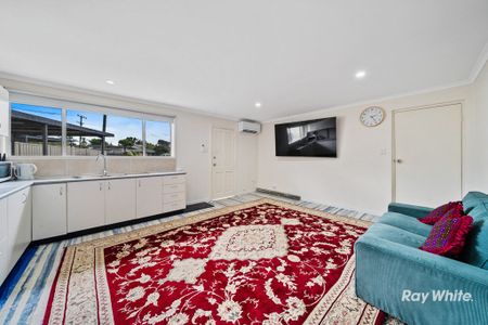 Modern and Spacious Duplex - Photo 3