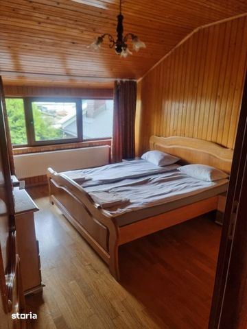 Casa de inchiriat,180mp,Radauti,zona Stefan cel Mare - Fotografie 5