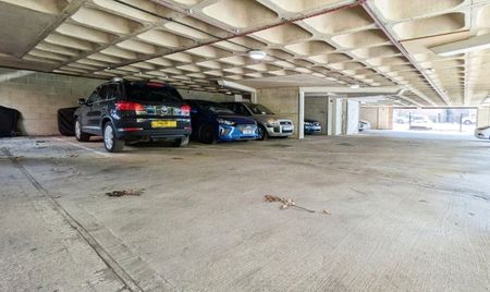 2 bedroom apartment to rent - Photo 2