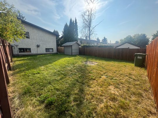 Newley Renovated Duplex close to Bower Mall!! - Photo 1