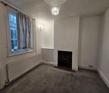 2 bedroom house to rent - Photo 2