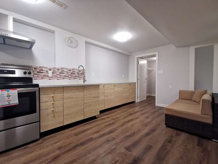 For Lease - 17 Boticelli Way, Vaughan, Ontario - Photo 4