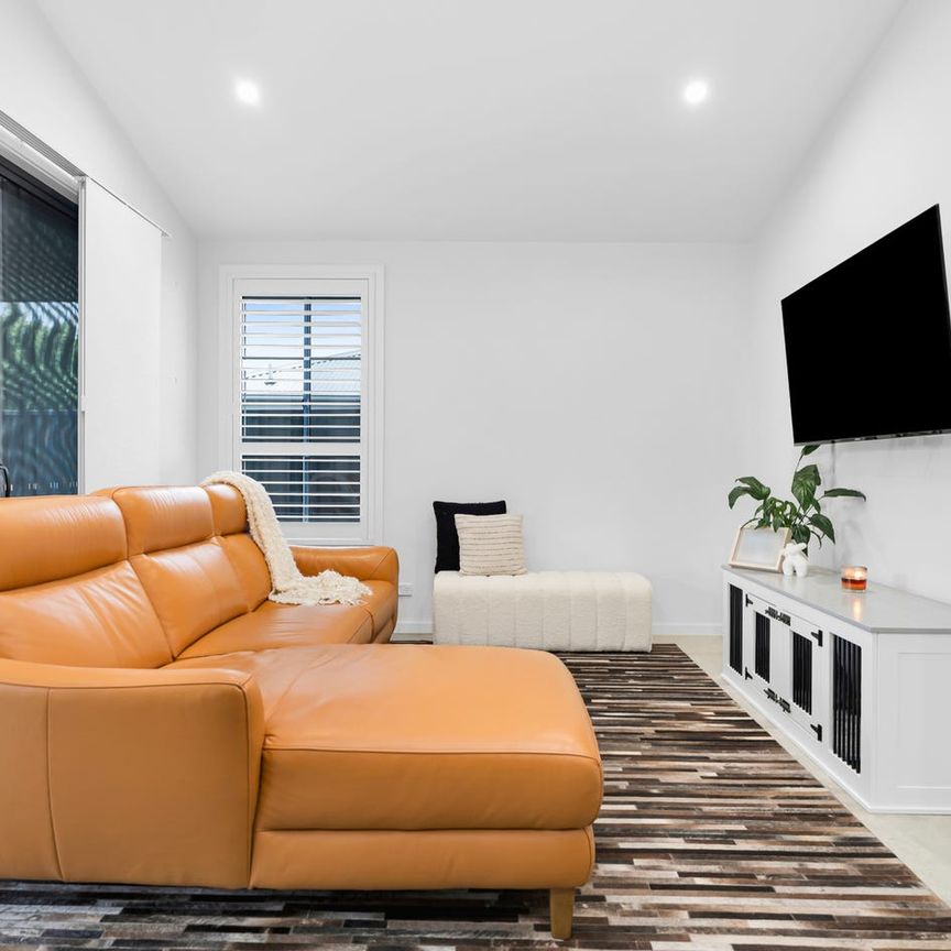 Modern 4 bedroom home in Thirlmere - Photo 1