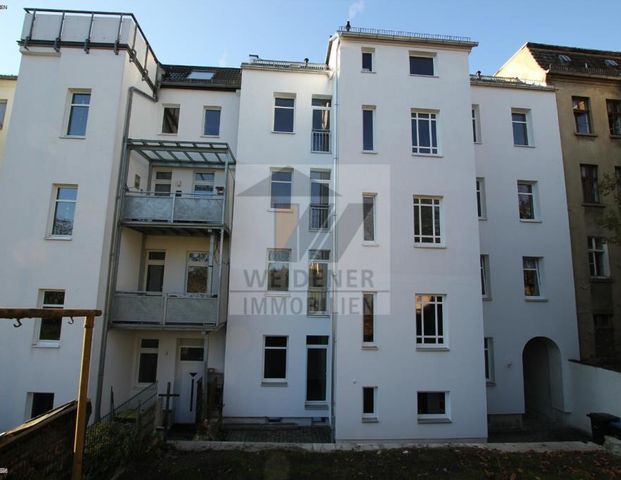 Neuwertig sanierte 2 Zimmer Wohnung mit EBK, Dusche und Wanne in Gera Pforten! - Photo 1