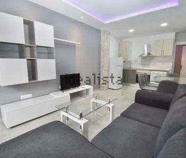 Alquiler de piso en Calle Clavel - Photo 3