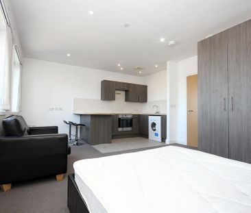 Studio to rent - Photo 4