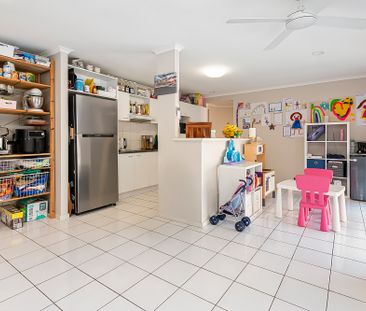 3 Parkmore Close, Robina QLD 4226 - House For Rent - $725 | Domain - Photo 4