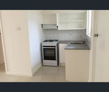 4/290 Stirling Street, Perth, WA 6000 - Photo 3