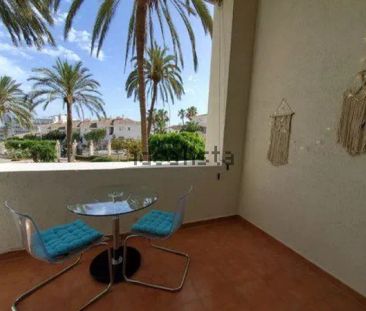 Alquiler de estudio en Avenida del Parque, 1 - Photo 4