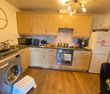 Ovaltine Drive, Kings Langley - Photo 5