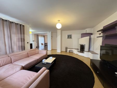 Casa 4 camere, 213mp, curte, zona Dambul Rotund - Fotografie 2