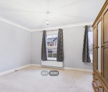 3 bedroom terraced house to rent - Photo 2