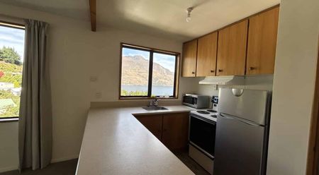 Fernhill Home - Photo 3