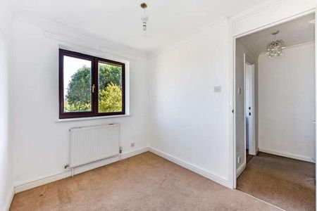 Derwent Close, Horndean, PO8 - Photo 5