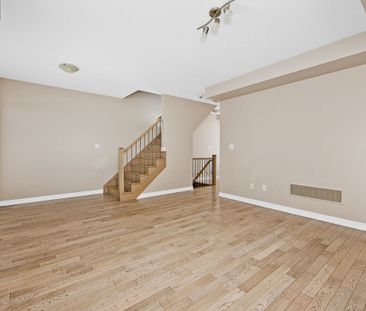For Lease - 3118 Postridge Drive, Oakville, Ontario - Photo 4