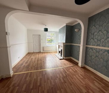 2 bedroom terraced house to rent - Photo 1