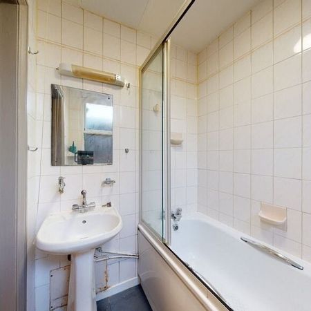 Lyncroft Gardens, London, NW6 - Photo 3