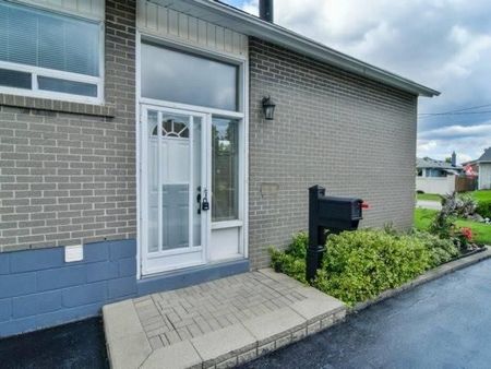 For Lease - 30 Golding Avenue, Brampton, Ontario - Photo 3