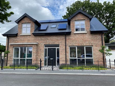 Clontarf, Dublin 3, Dublin - Photo 3