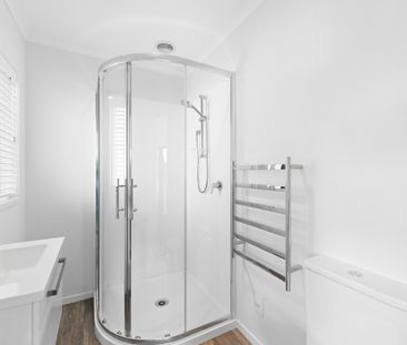 Discover comfortable and convenient living in this well-appointed 2... - Photo 1