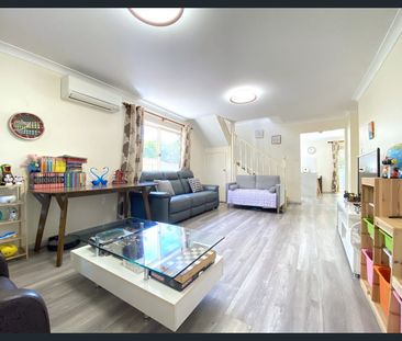 Stunning Renovated Duplex with Carlingford West Catchment - Photo 2