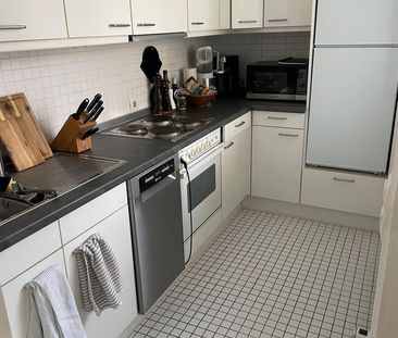 Ruhige 2 Zimmer Wohnung mit Balkon in Bestlage im Westend - Photo 4