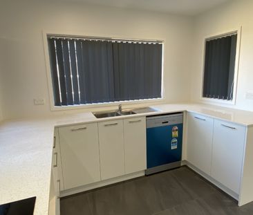 Easy Living in a Stylish 3-Bedroom Home - Photo 1