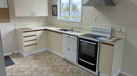 Affordable Living in Kelson - Photo 4