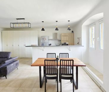 T3 meublé 64 m² avec 2 places de parking - Cazan (Vernègues) - Photo 2