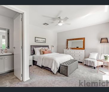 Versatile modern home with great floorplan - Photo 6