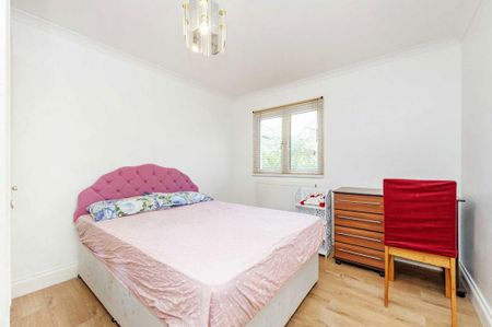 4 bedroom house to rent - Photo 3