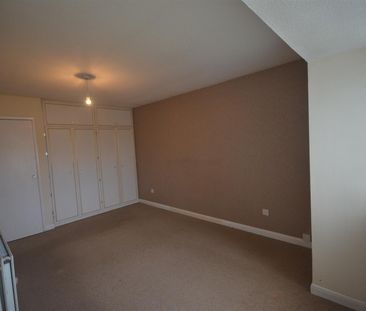 2 Bedroom for Rent - Photo 6