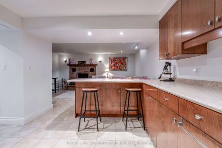 20 Stonemanse Court #Lower - Photo 4