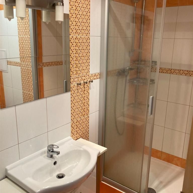Pronájem bytu 1+kk 34 m2 - Photo 1